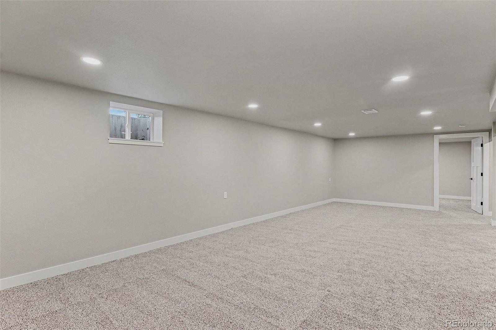 MLS Image #30 for 6552 s pearl street,centennial, Colorado