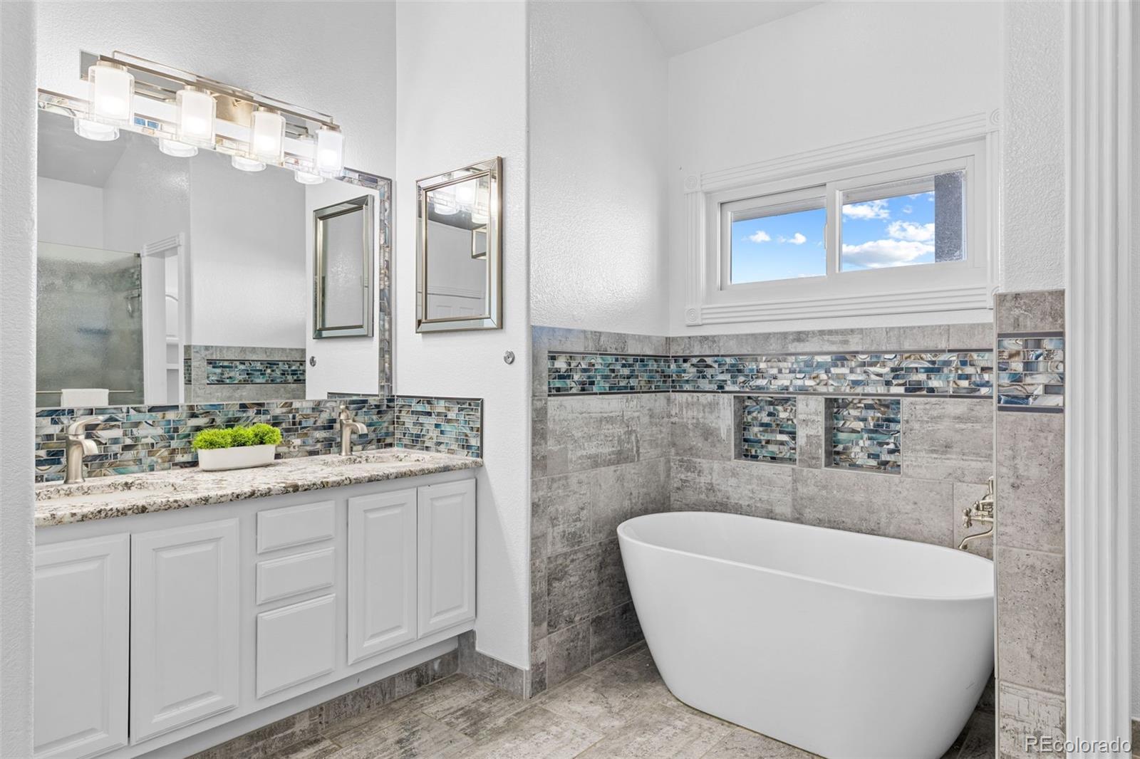 MLS Image #18 for 402 s county road 129 ,bennett, Colorado