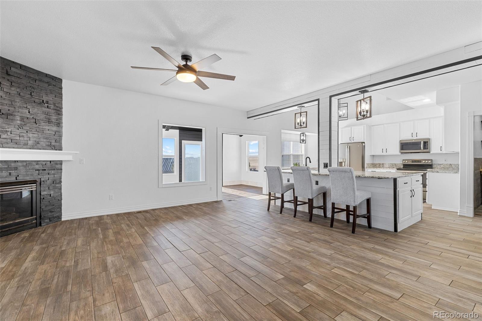 MLS Image #4 for 402 s county road 129 ,bennett, Colorado