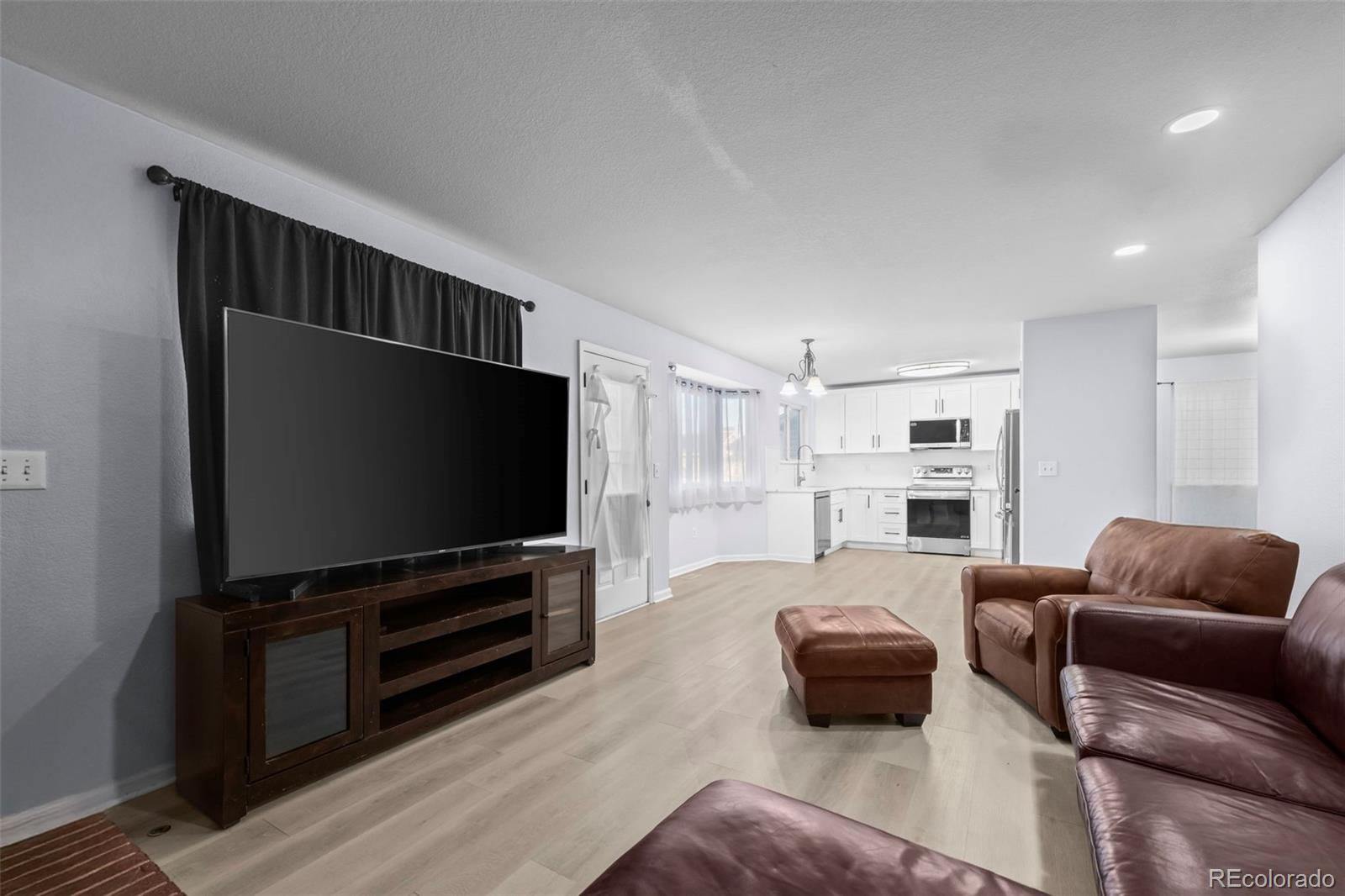 MLS Image #7 for 4821 n silverlace ,castle rock, Colorado