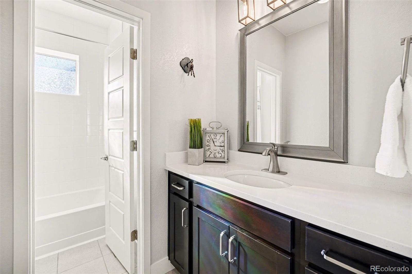 MLS Image #11 for 5969  hanover street,denver, Colorado