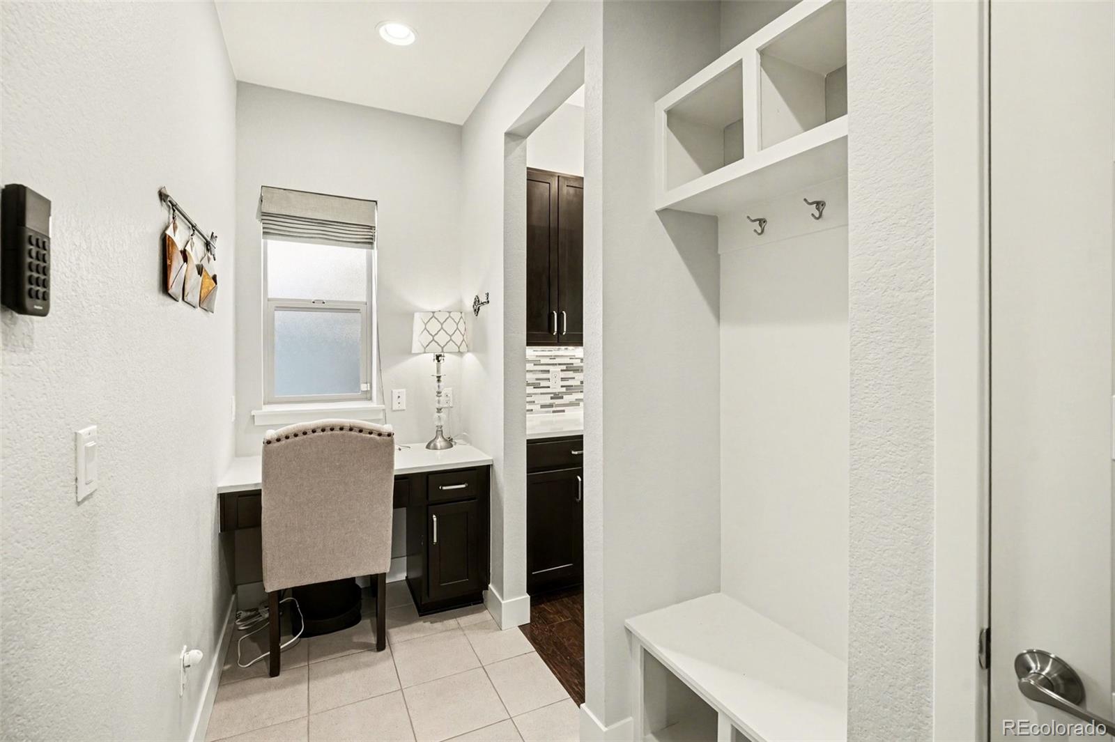 MLS Image #8 for 5969  hanover street,denver, Colorado