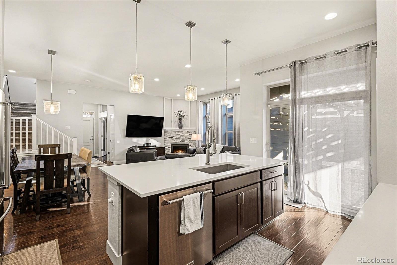 MLS Image #9 for 5969  hanover street,denver, Colorado