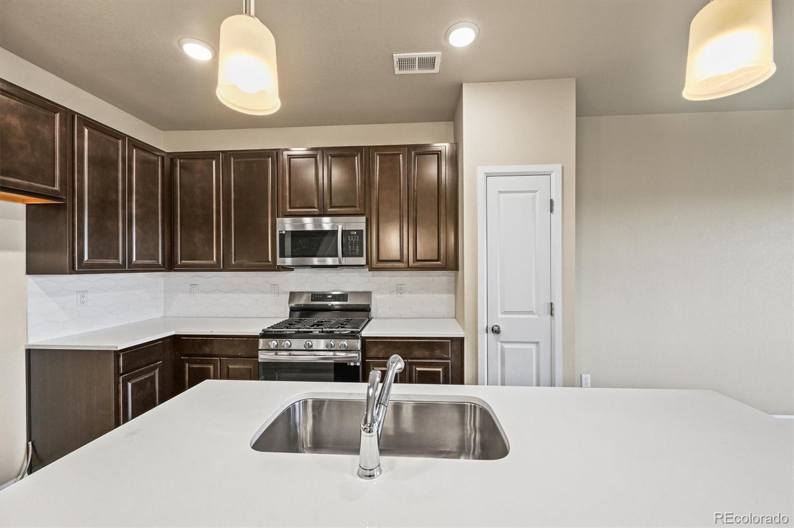 MLS Image #13 for 10565 n paris street 9b,commerce city, Colorado