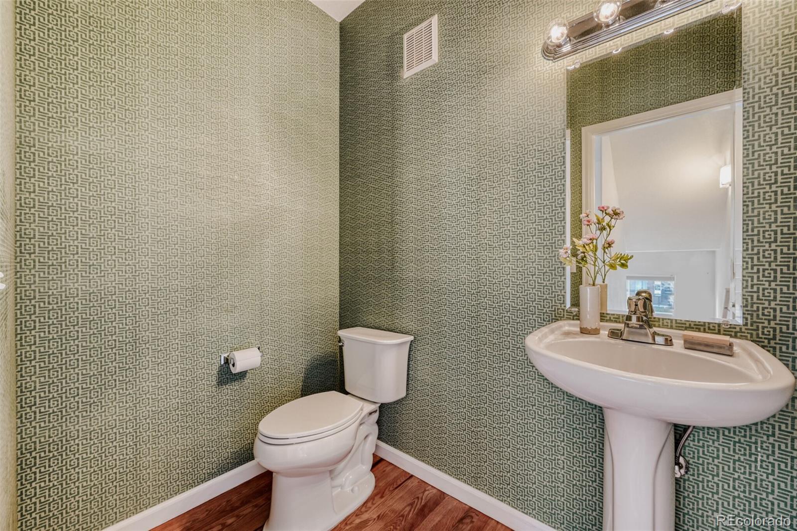 MLS Image #14 for 85  uinta way 106,denver, Colorado