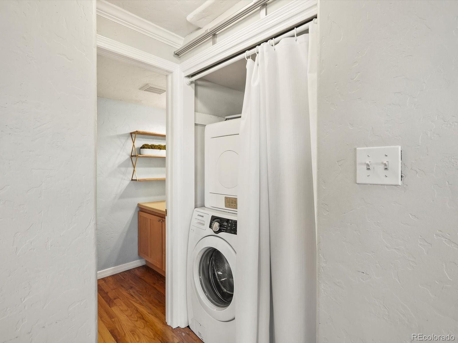 MLS Image #21 for 1243  vine street 10,denver, Colorado