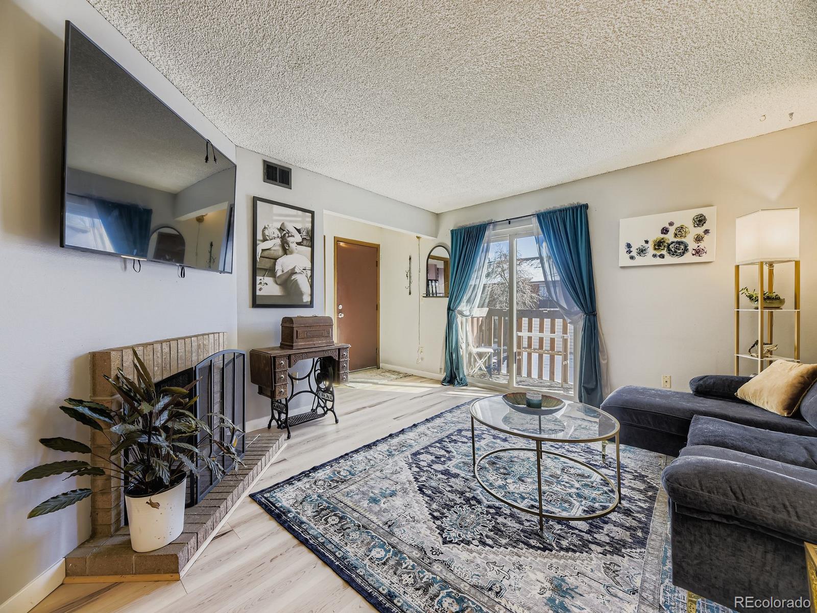 MLS Image #1 for 3550 s harlan street,denver, Colorado
