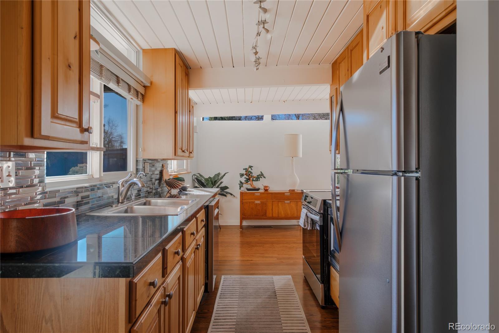 MLS Image #14 for 4721 e idaho place,denver, Colorado