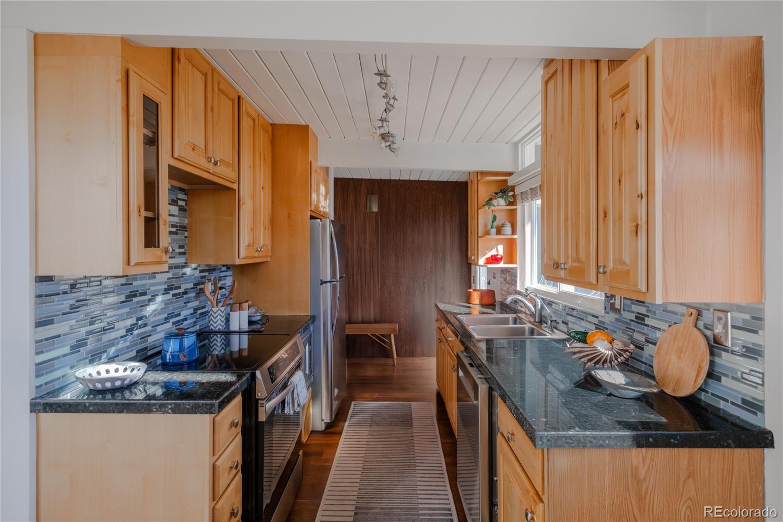 MLS Image #16 for 4721 e idaho place,denver, Colorado