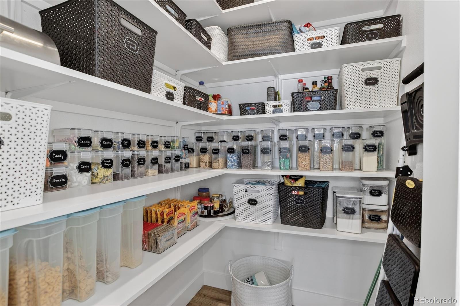 MLS Image #15 for 9355  stoneglen drive,colorado springs, Colorado
