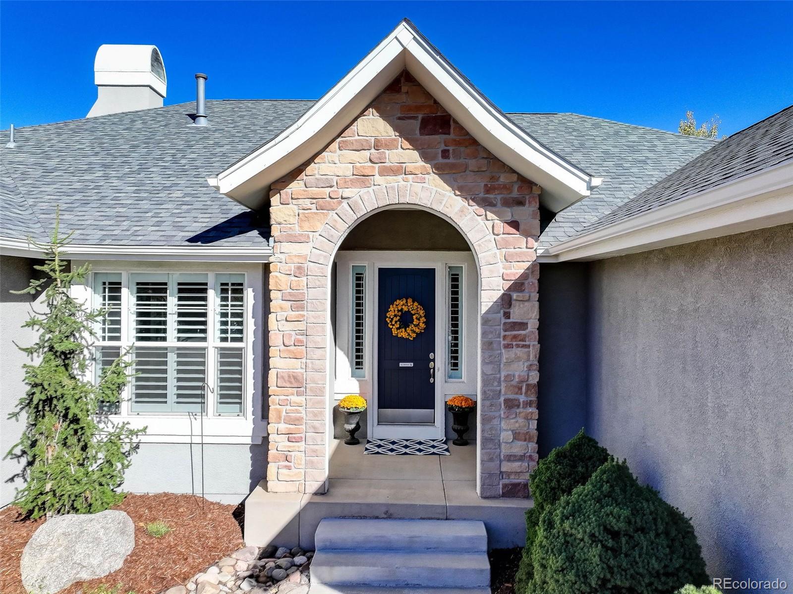 MLS Image #2 for 9355  stoneglen drive,colorado springs, Colorado