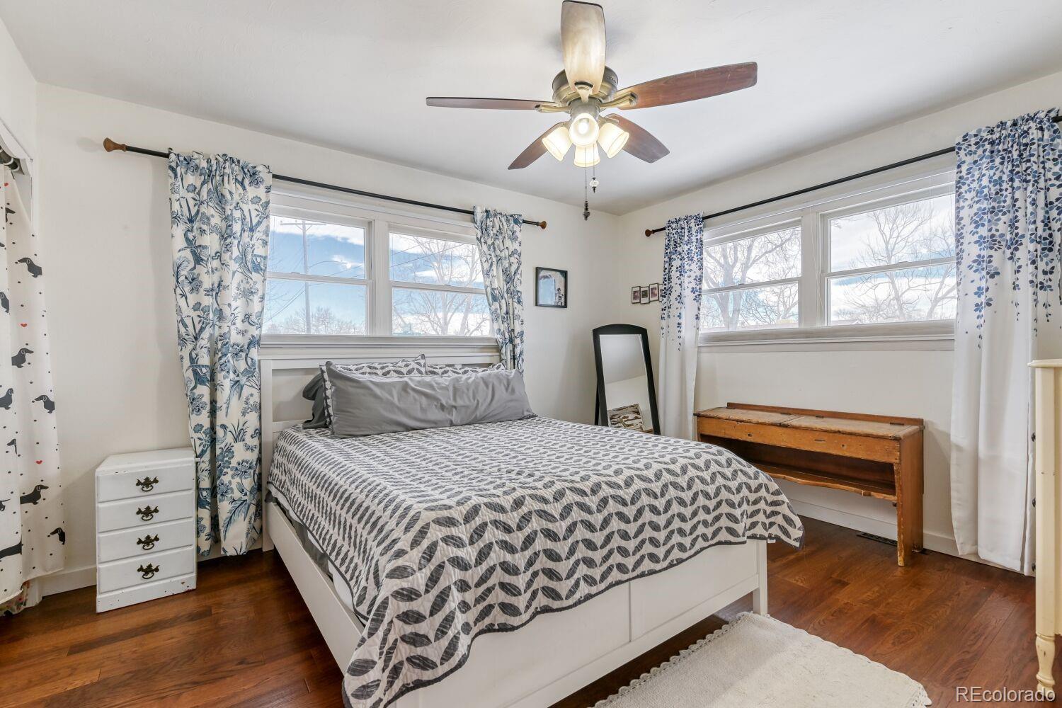 MLS Image #11 for 4500 s jason street,englewood, Colorado