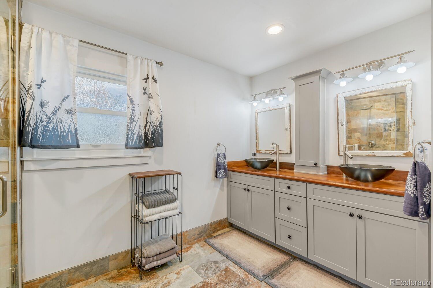 MLS Image #14 for 4500 s jason street,englewood, Colorado