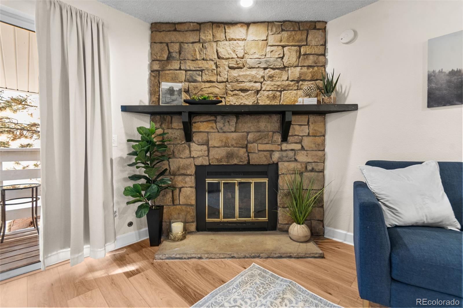 MLS Image #5 for 8555  fairmount drive b-207,denver, Colorado