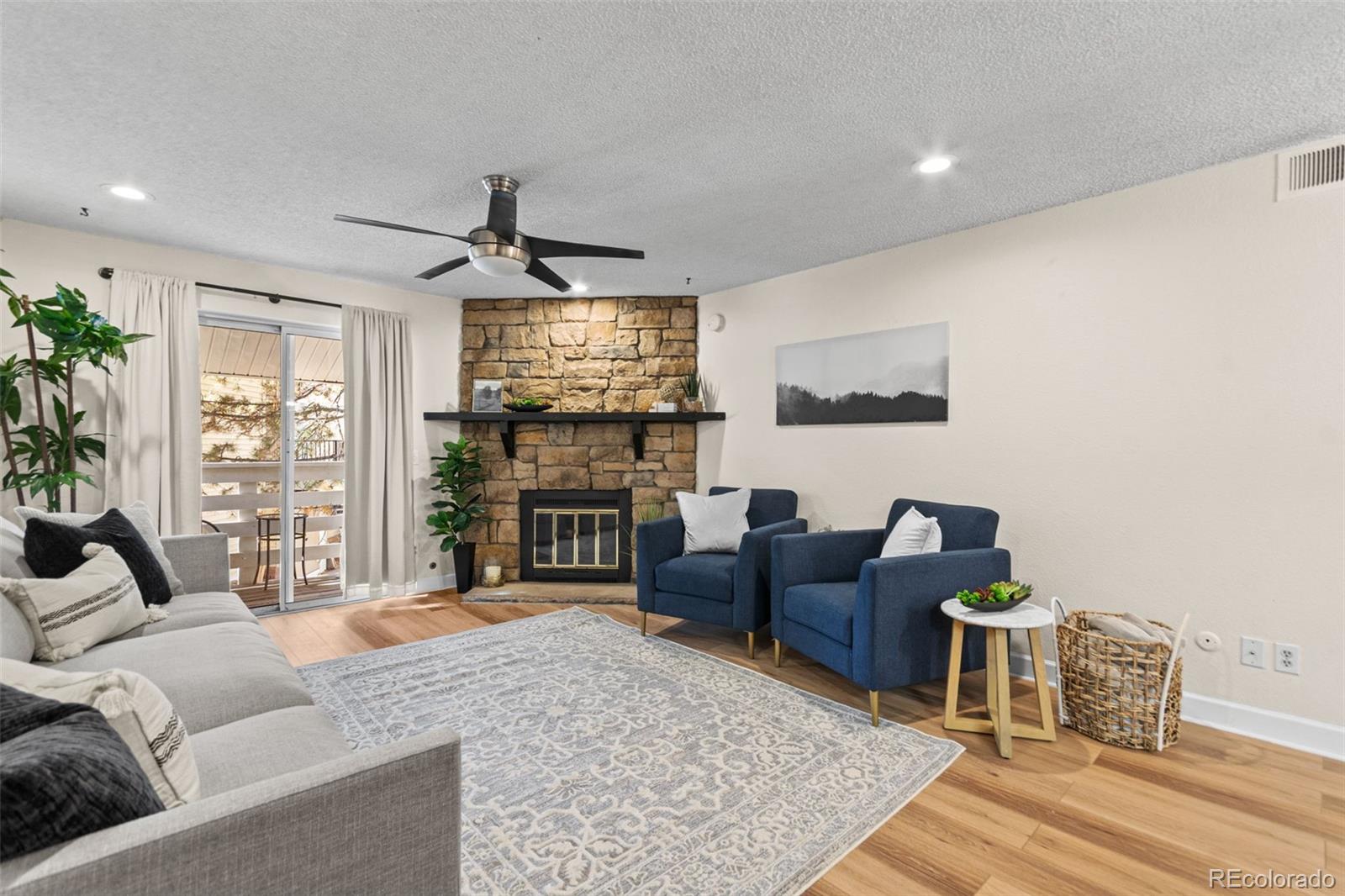 MLS Image #7 for 8555  fairmount drive b-207,denver, Colorado