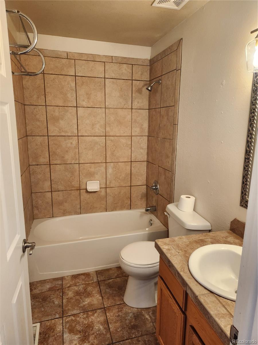 MLS Image #11 for 3938  encino street,colorado springs, Colorado