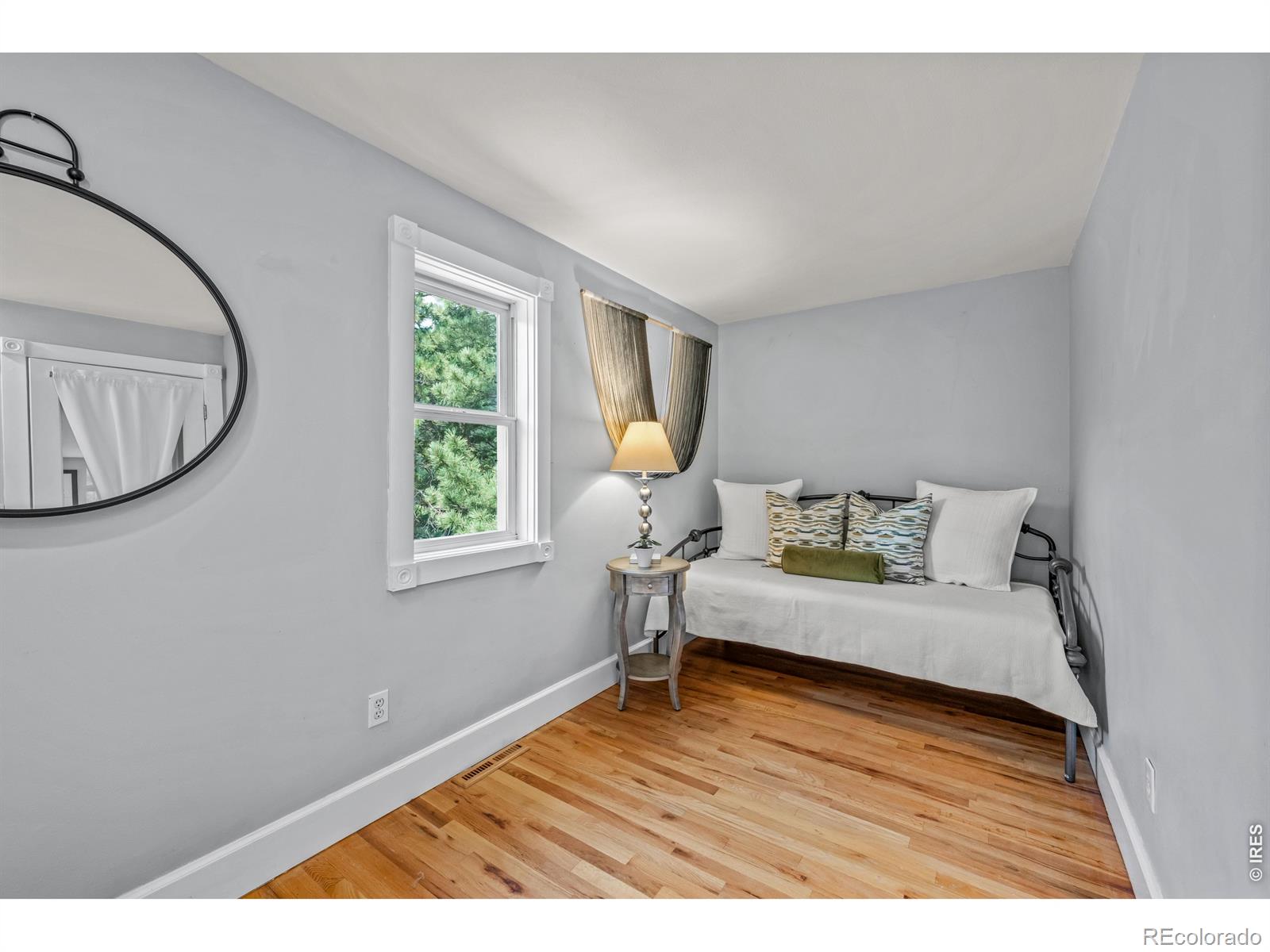 MLS Image #11 for 301  valley lane,boulder, Colorado