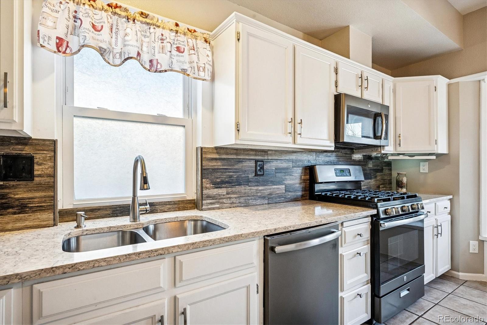 MLS Image #11 for 4383 s zenobia street,denver, Colorado