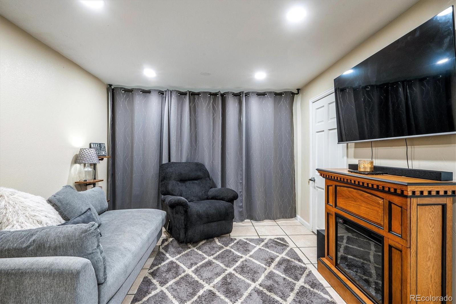 MLS Image #39 for 4383 s zenobia street,denver, Colorado