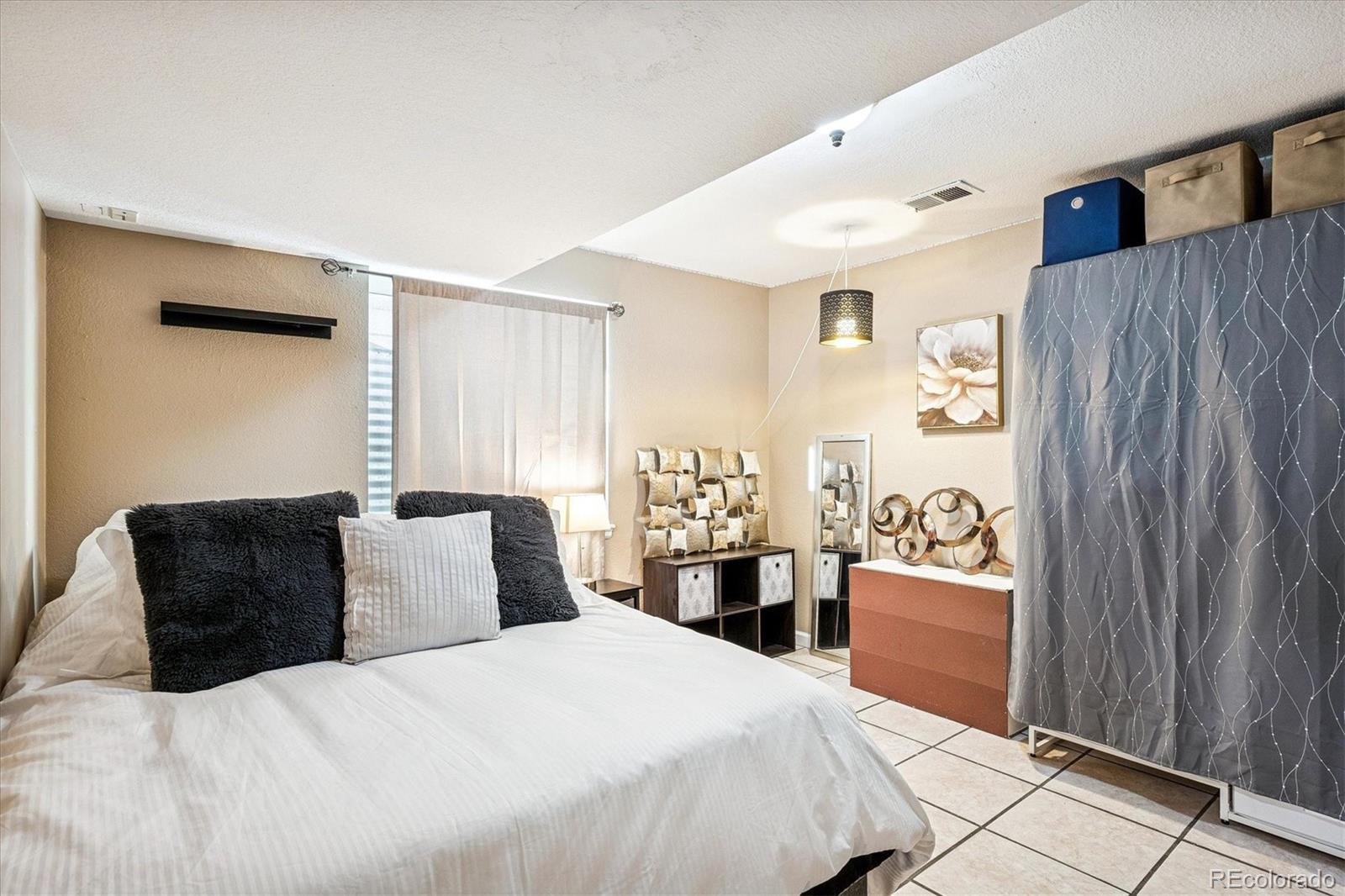 MLS Image #40 for 4383 s zenobia street,denver, Colorado
