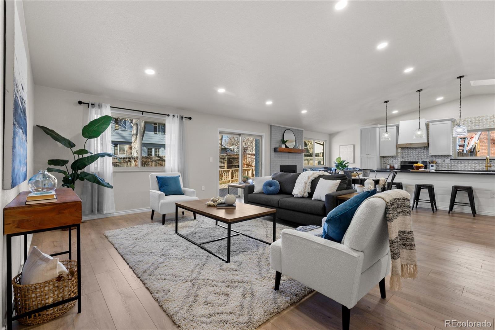MLS Image #3 for 8205  dudley way,arvada, Colorado