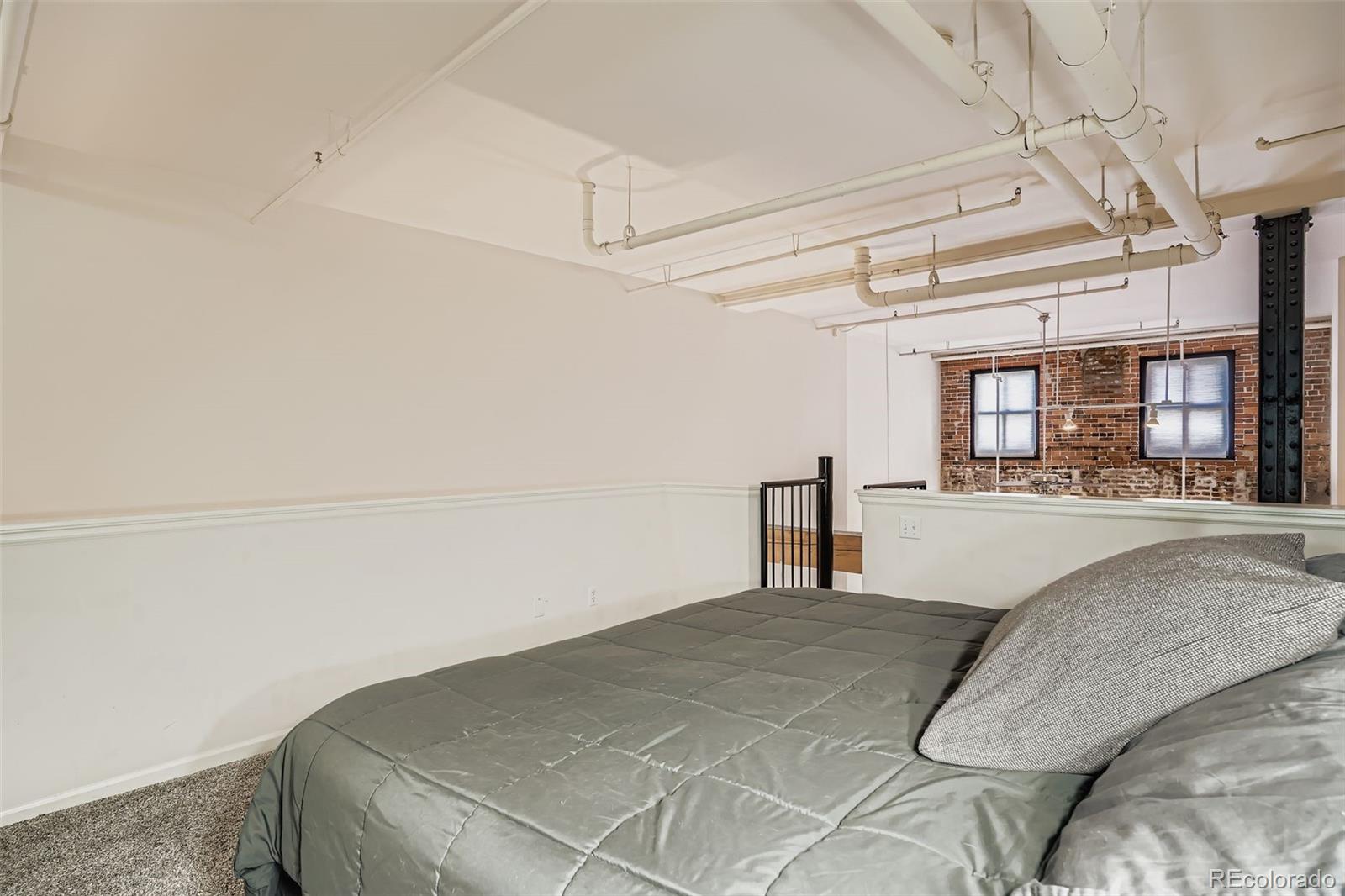MLS Image #15 for 1555  california street,denver, Colorado
