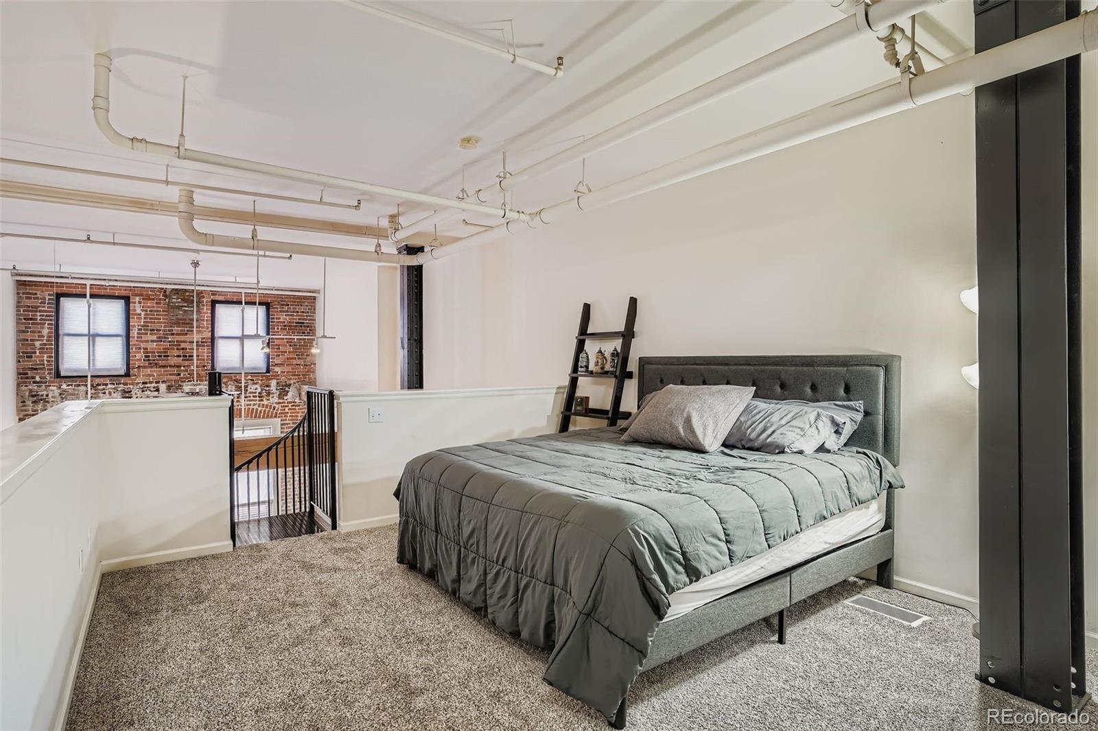 MLS Image #16 for 1555  california street,denver, Colorado