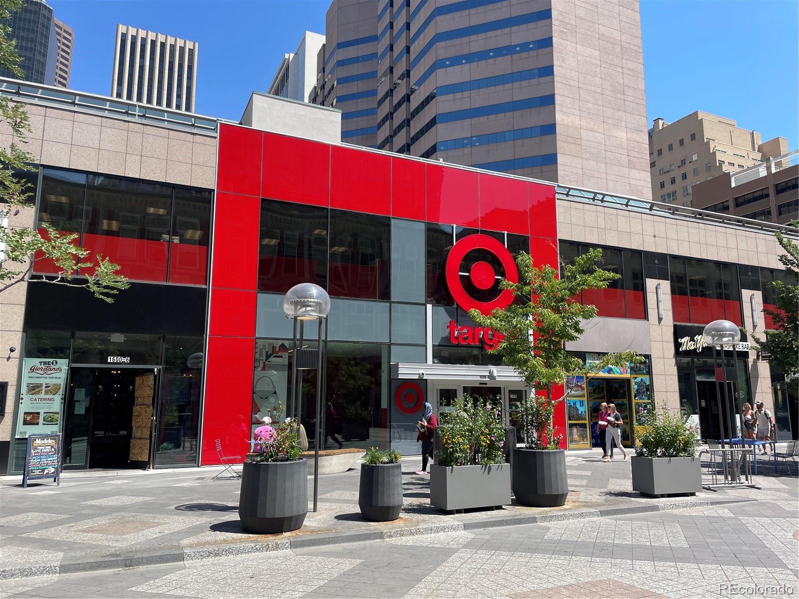 MLS Image #26 for 1555  california street,denver, Colorado
