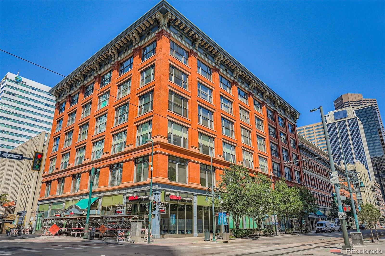 MLS Image #28 for 1555  california street,denver, Colorado
