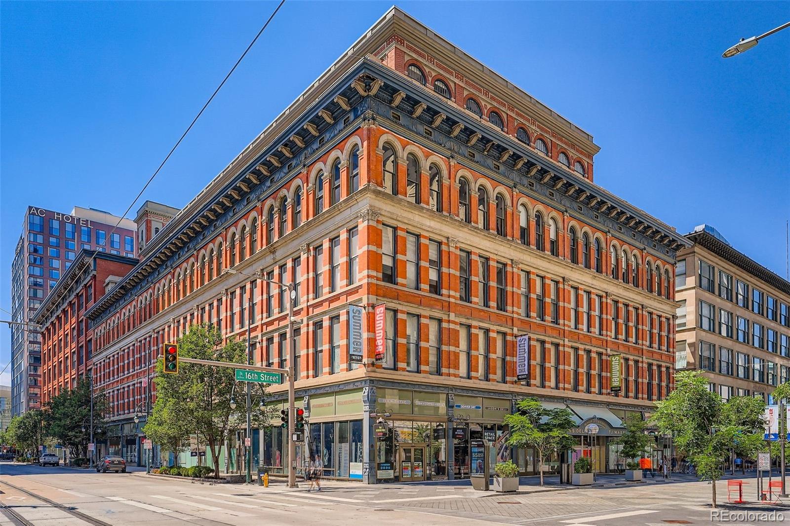 MLS Image #29 for 1555  california street,denver, Colorado