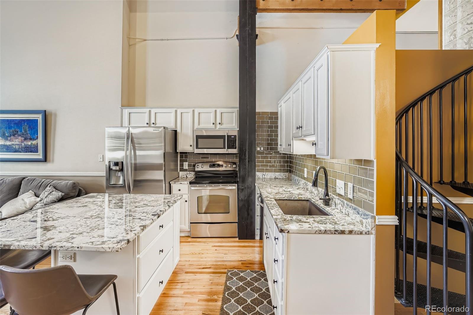 MLS Image #8 for 1555  california street,denver, Colorado