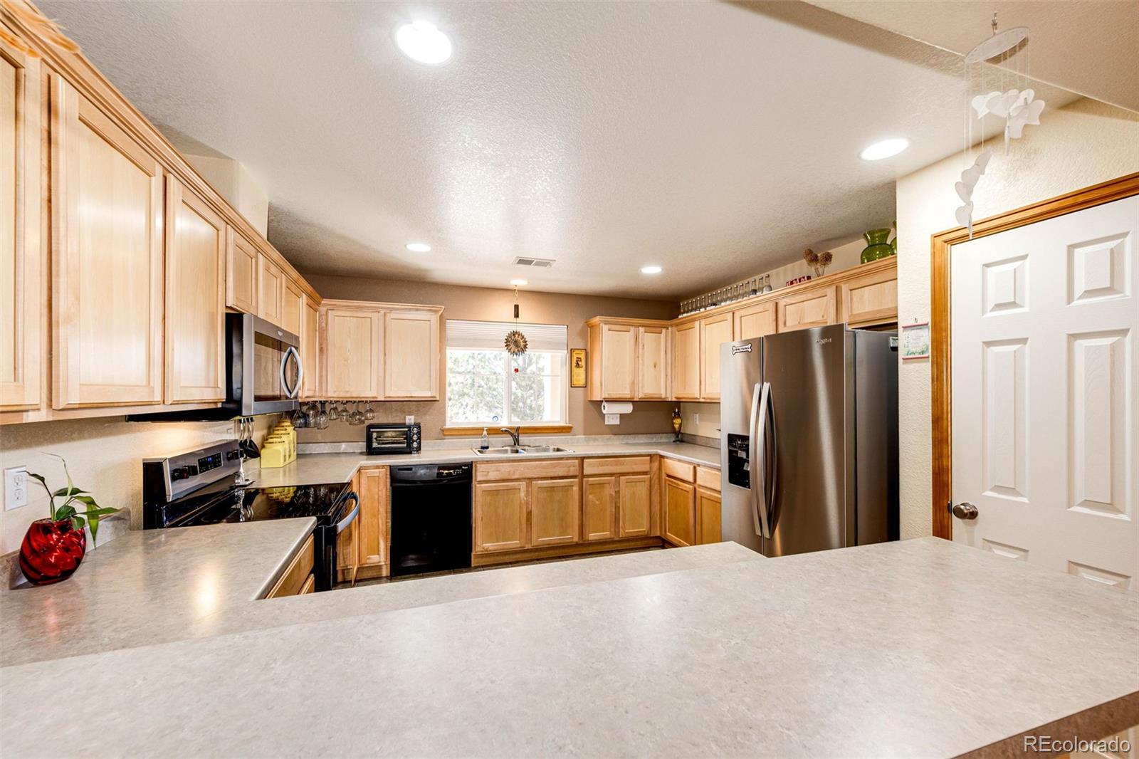 MLS Image #11 for 1190 s pitkin way ,aurora, Colorado