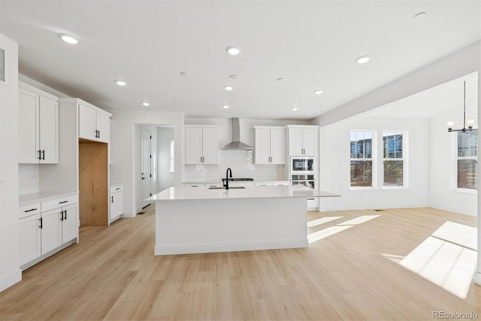 MLS Image #6 for 1252  summit rise drive,erie, Colorado