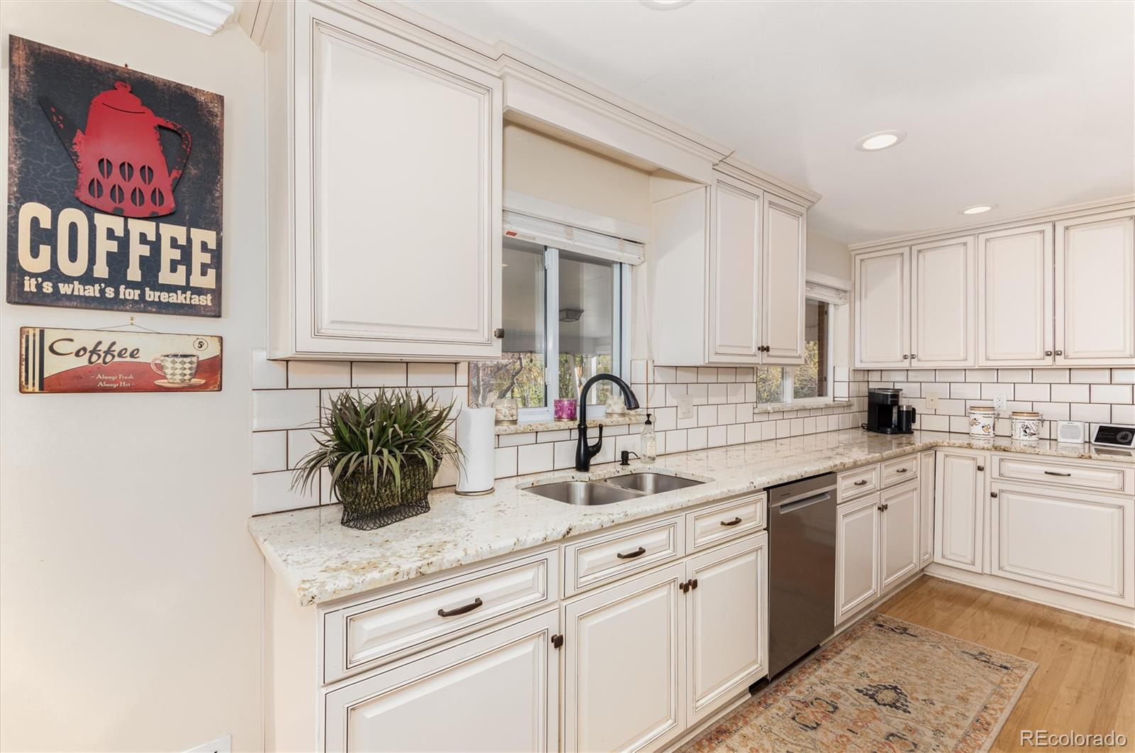 MLS Image #9 for 6582 s sherman street,centennial, Colorado