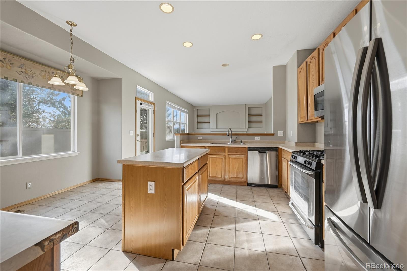 MLS Image #10 for 5022  yates circle,broomfield, Colorado