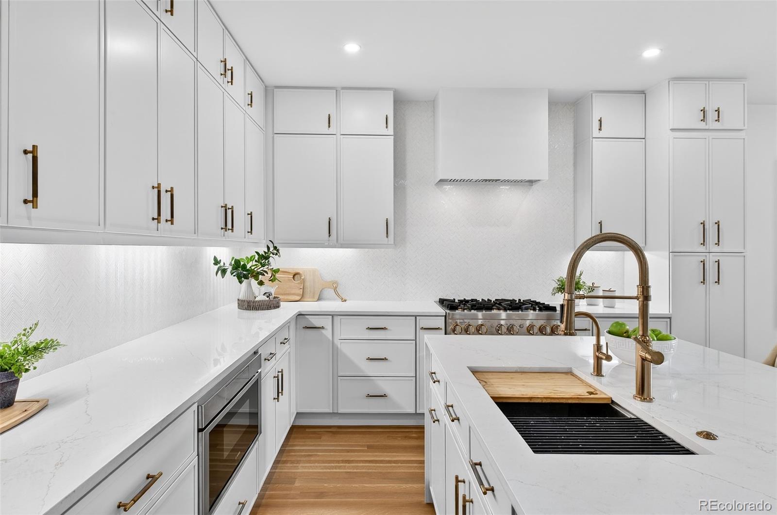 MLS Image #2 for 2552 e alameda avenue,denver, Colorado