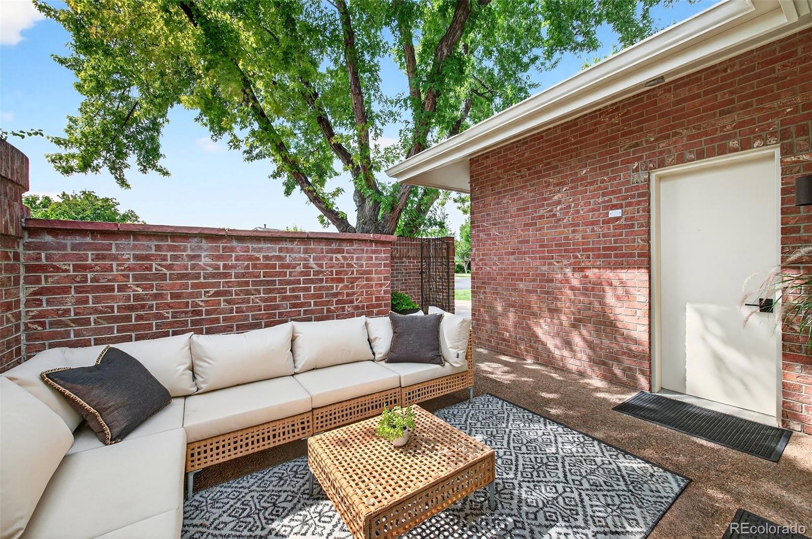 MLS Image #23 for 2552 e alameda avenue,denver, Colorado