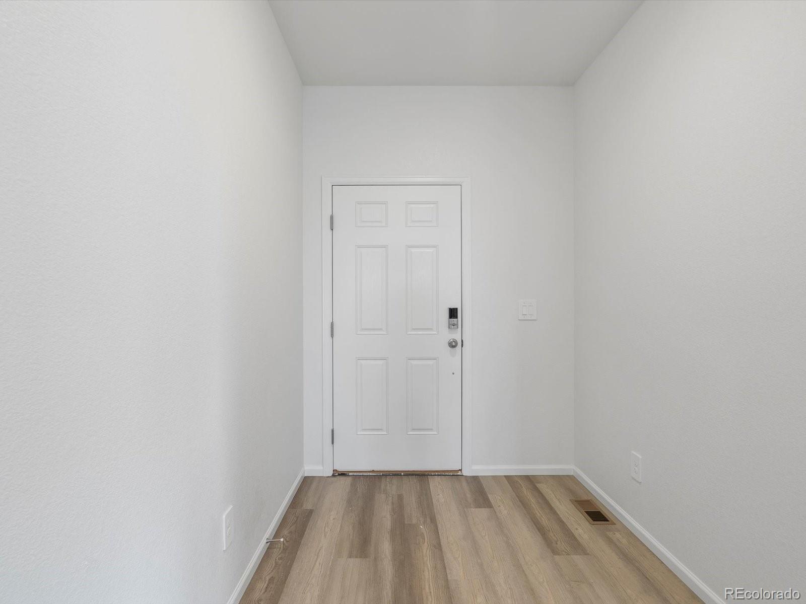 MLS Image #2 for 17498 e 90th place,commerce city, Colorado