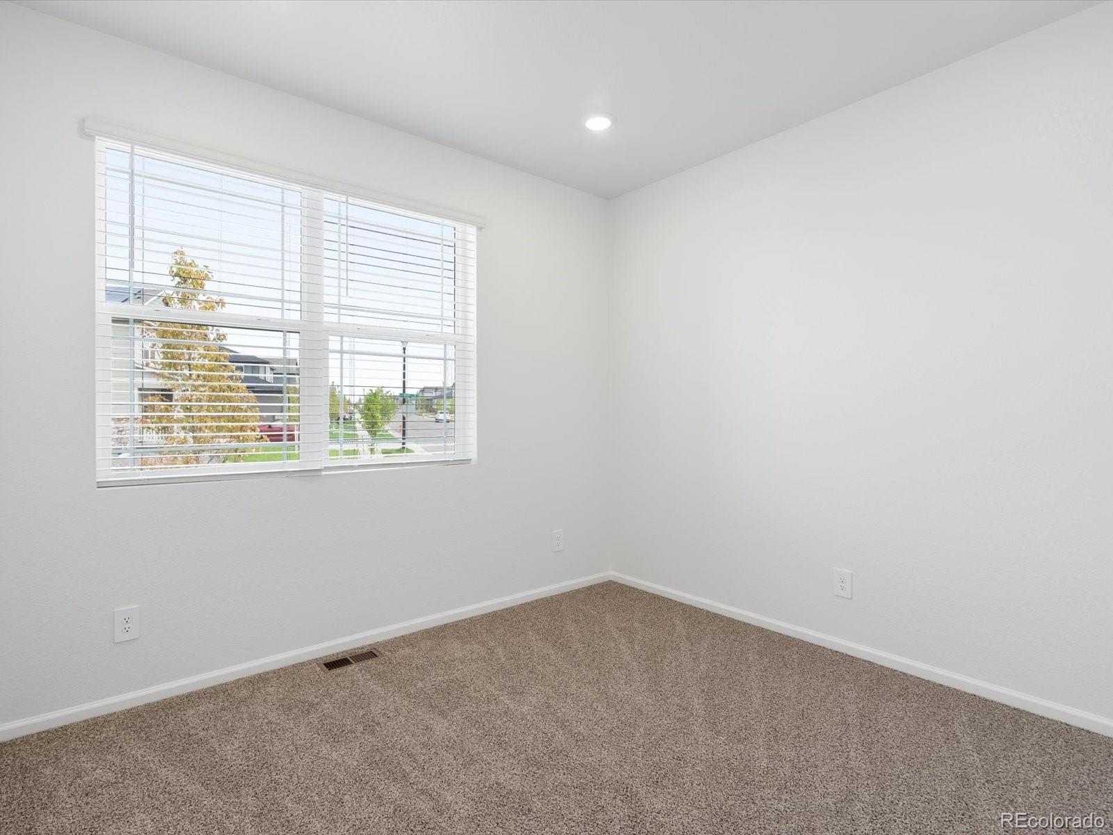 MLS Image #3 for 17498 e 90th place,commerce city, Colorado