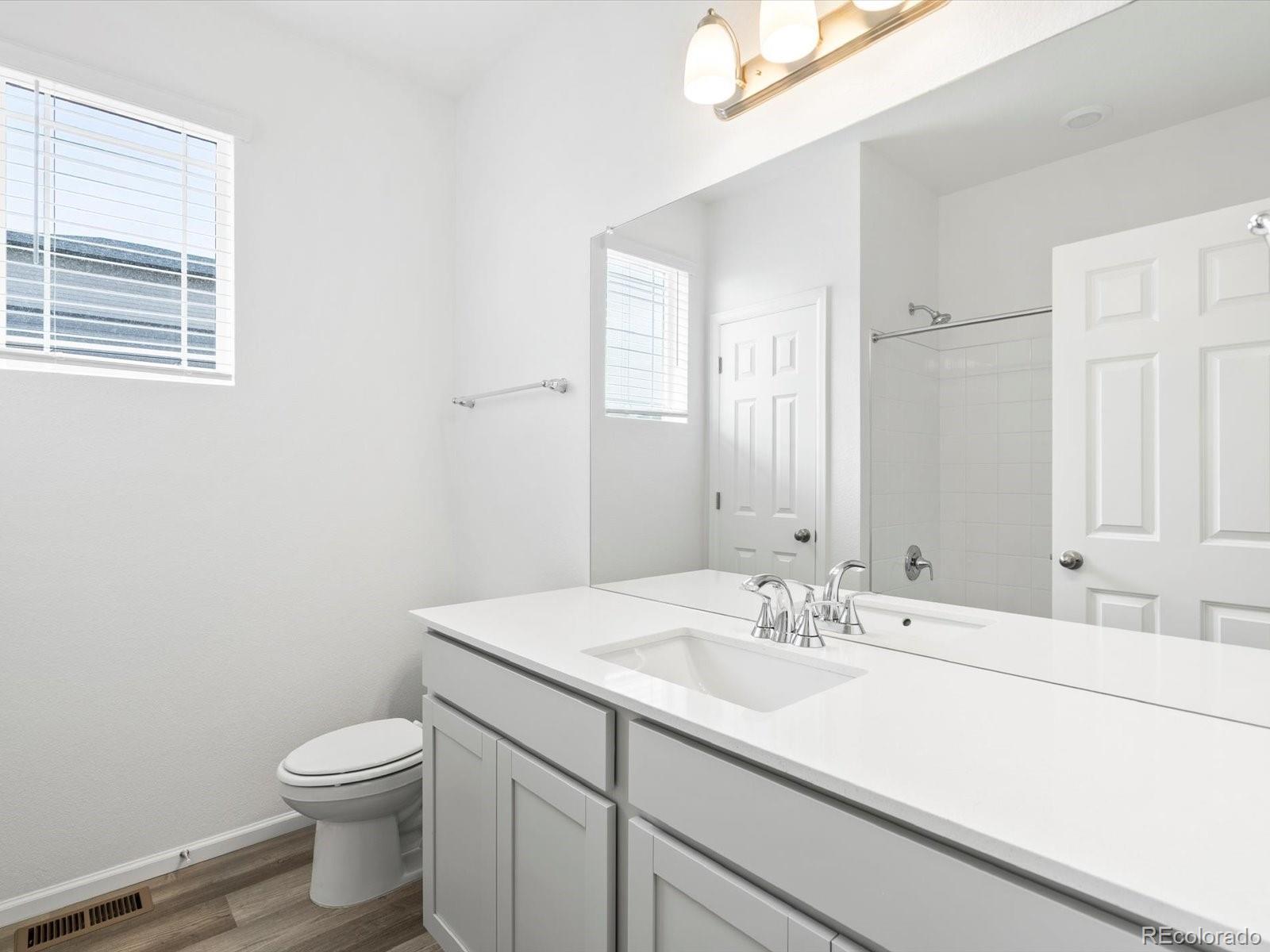 MLS Image #4 for 17498 e 90th place,commerce city, Colorado