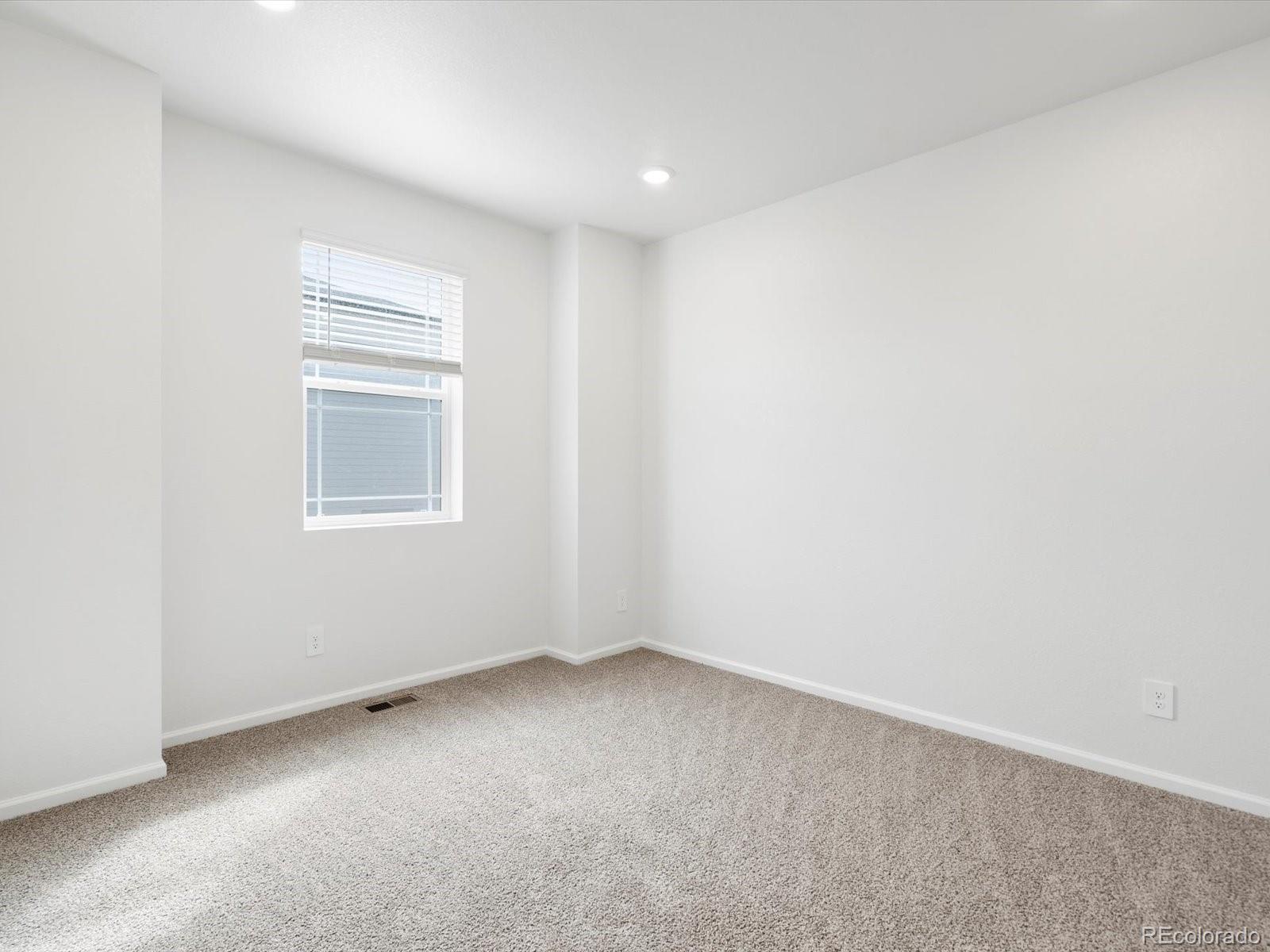 MLS Image #5 for 17498 e 90th place,commerce city, Colorado