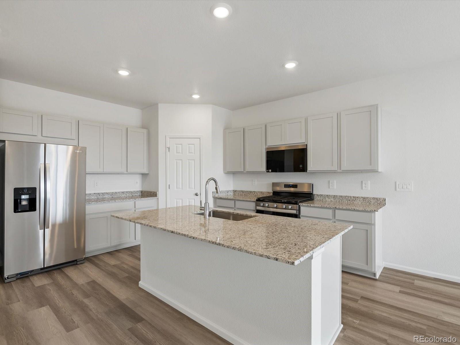 MLS Image #9 for 17498 e 90th place,commerce city, Colorado