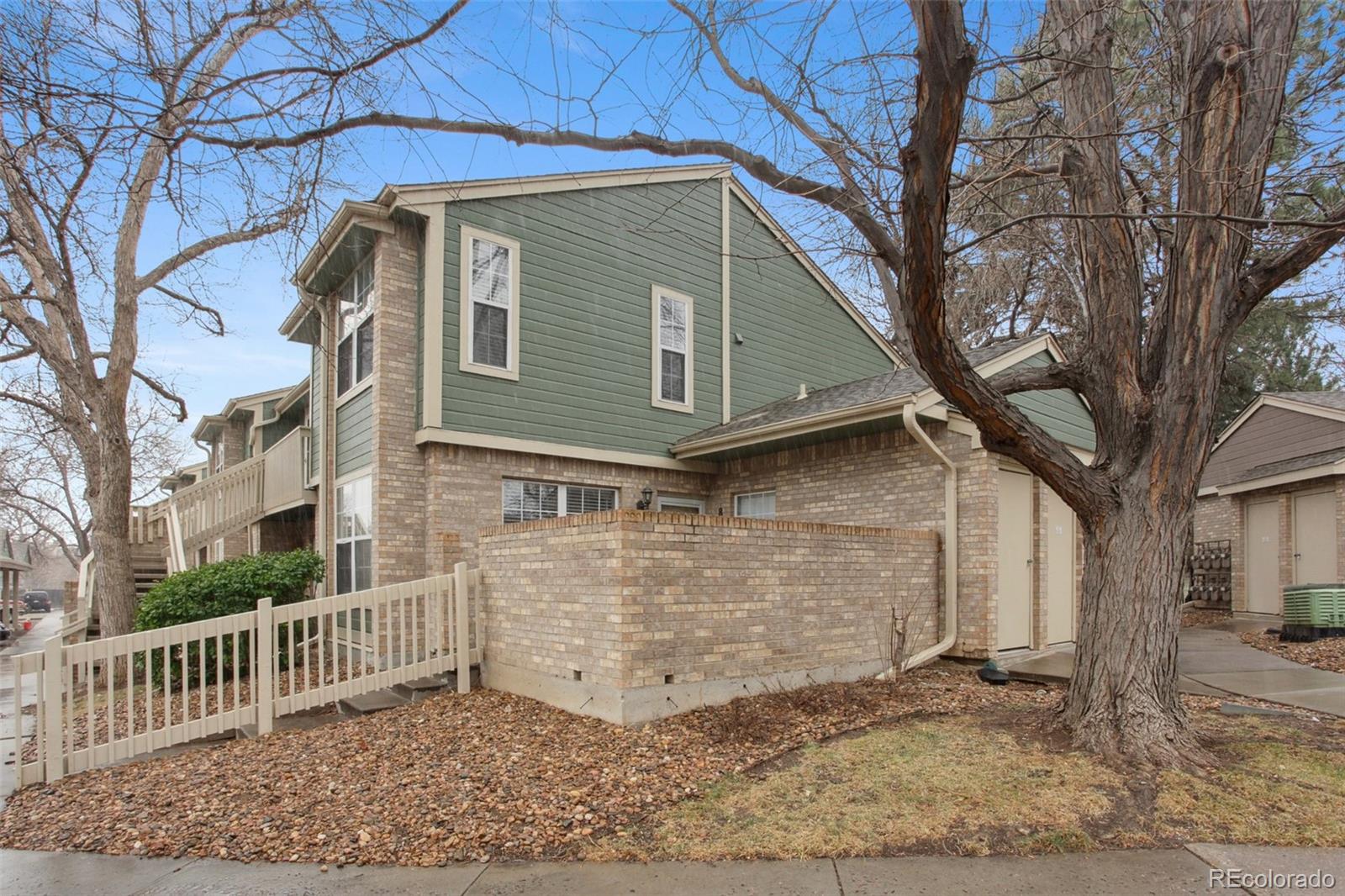 MLS Image #1 for 2726 e otero place 8,centennial, Colorado