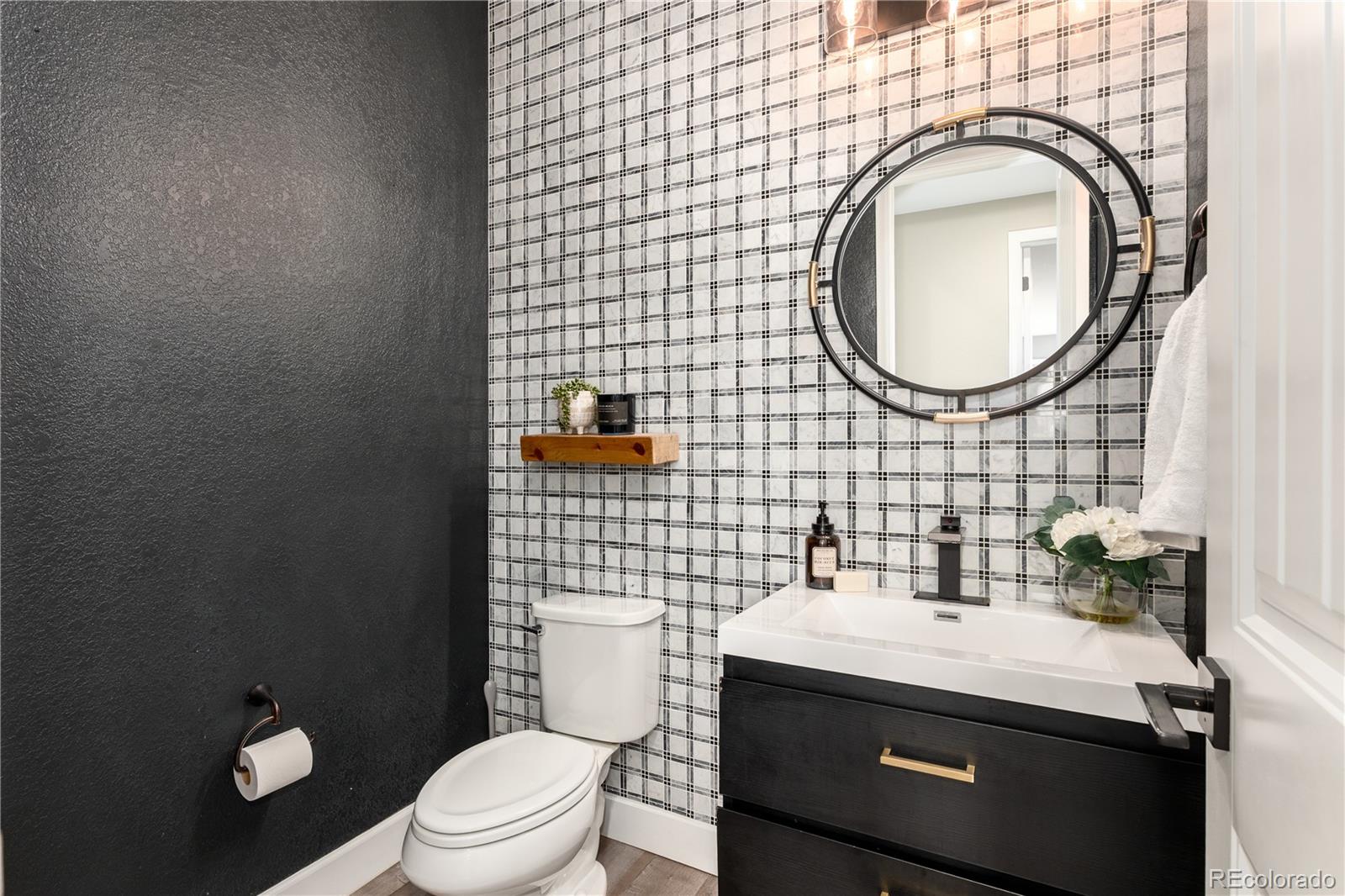 MLS Image #23 for 16392  spanish peak way,broomfield, Colorado