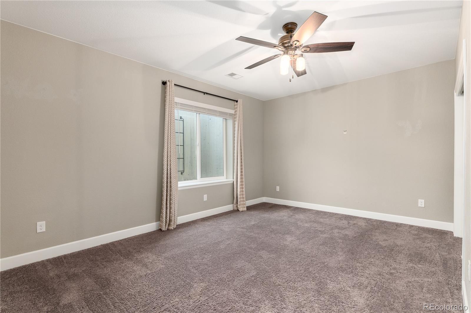 MLS Image #34 for 16392  spanish peak way,broomfield, Colorado