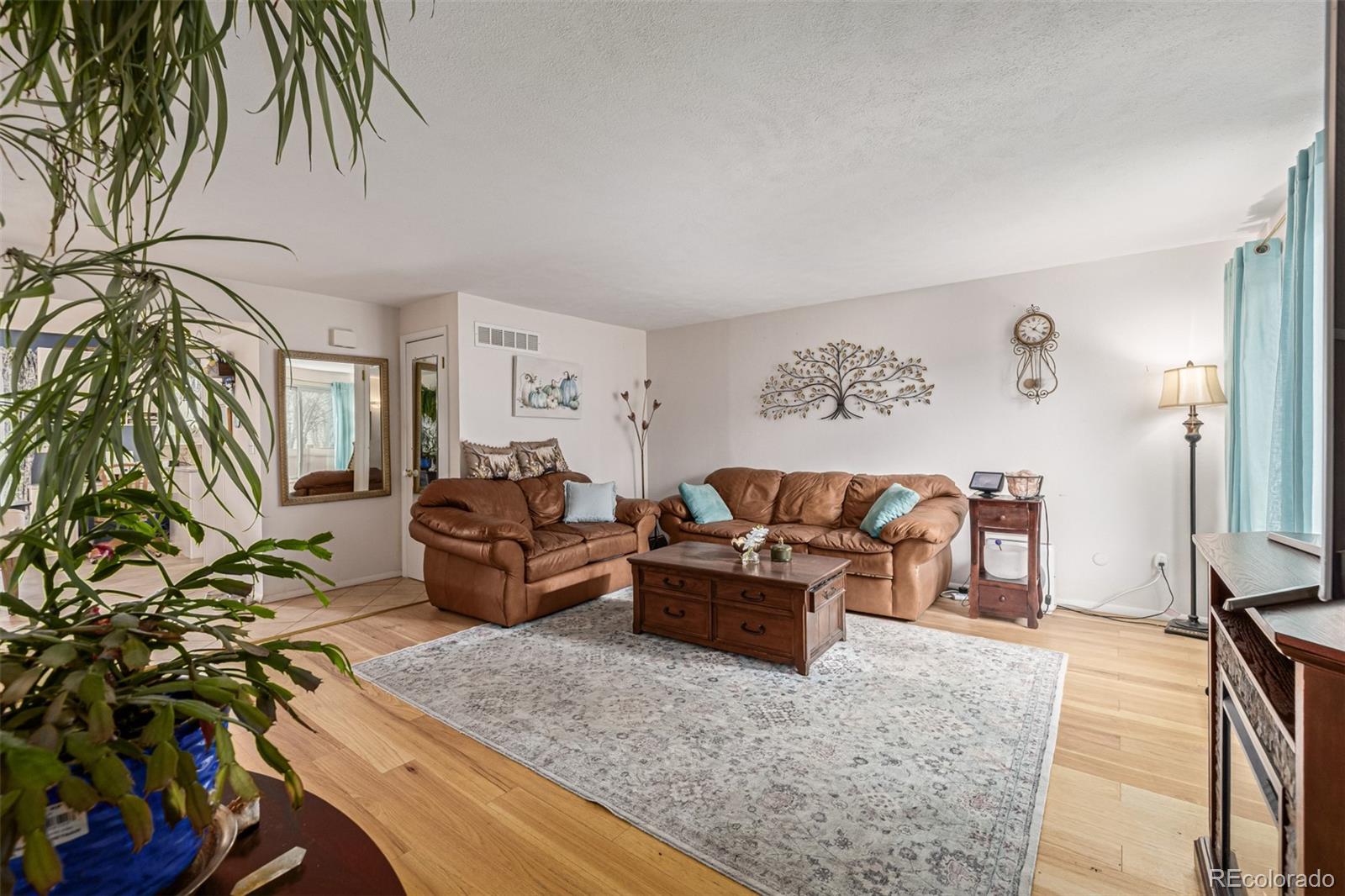 MLS Image #5 for 4233 e maplewood way ,centennial, Colorado
