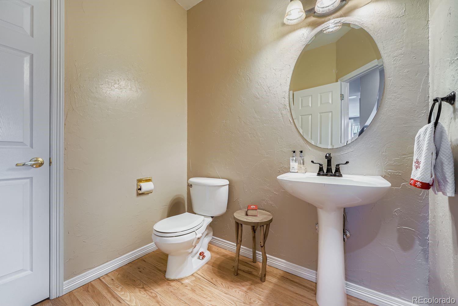MLS Image #12 for 6412 s sedalia street,aurora, Colorado
