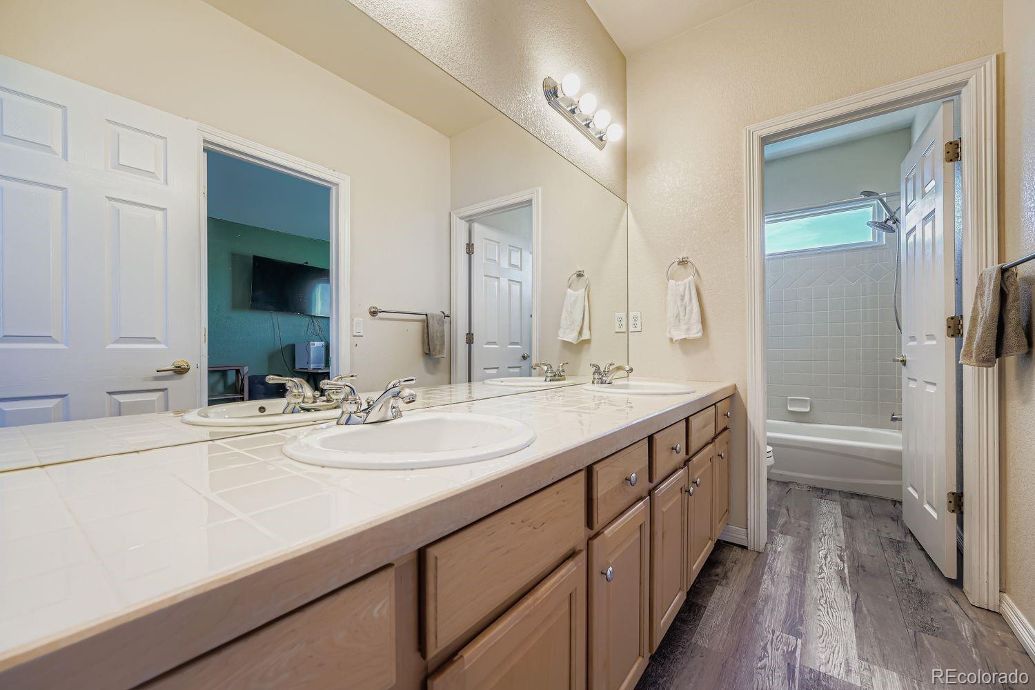 MLS Image #23 for 6412 s sedalia street,aurora, Colorado