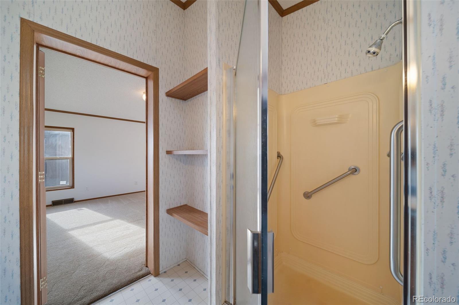 MLS Image #14 for 3305 s dale court,englewood, Colorado
