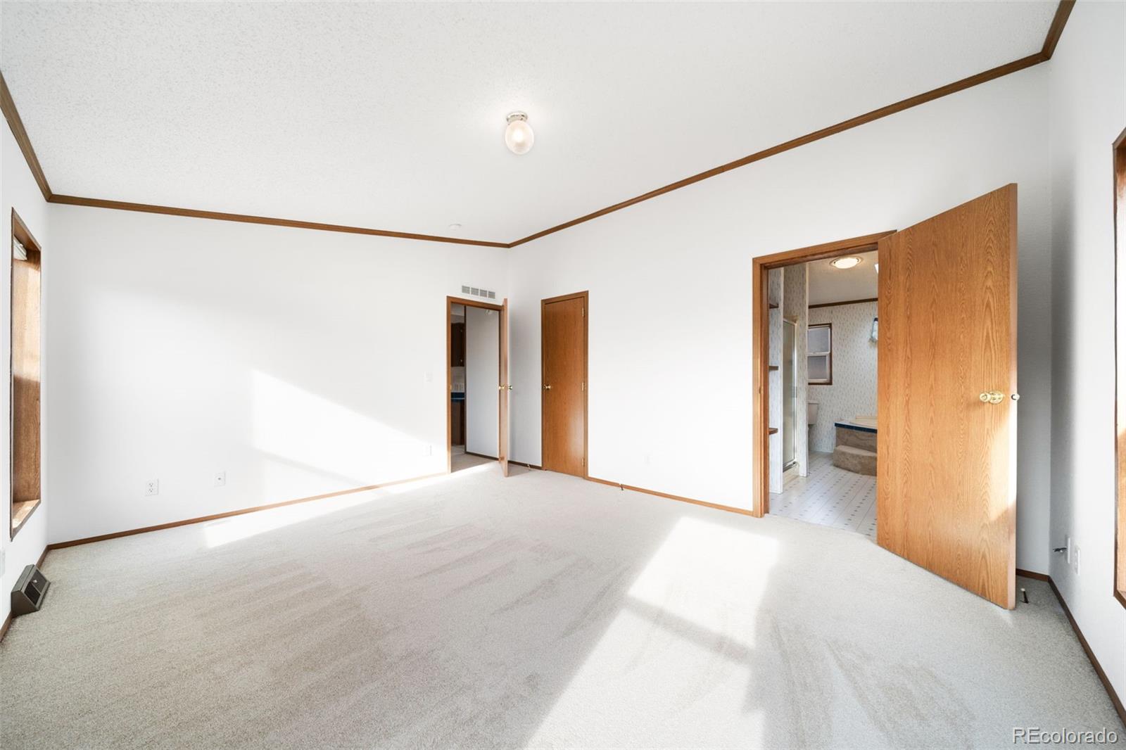 MLS Image #17 for 3305 s dale court,englewood, Colorado